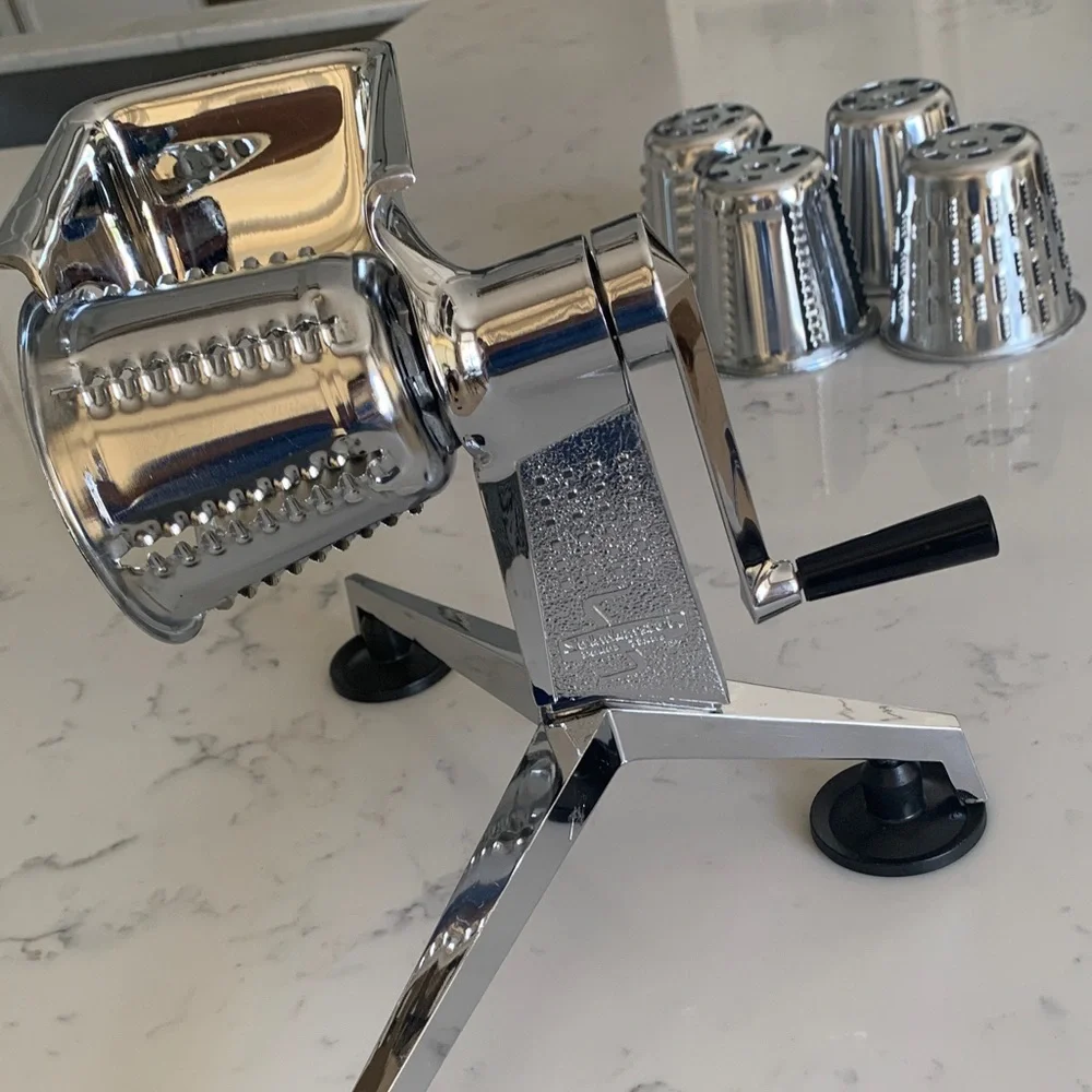 Vintage Saladmaster Hand Crank Food Processor 5 Cone Attachments USA - Picture 9 of 9